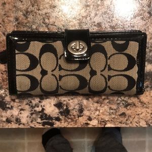 Authentic Coach wallet